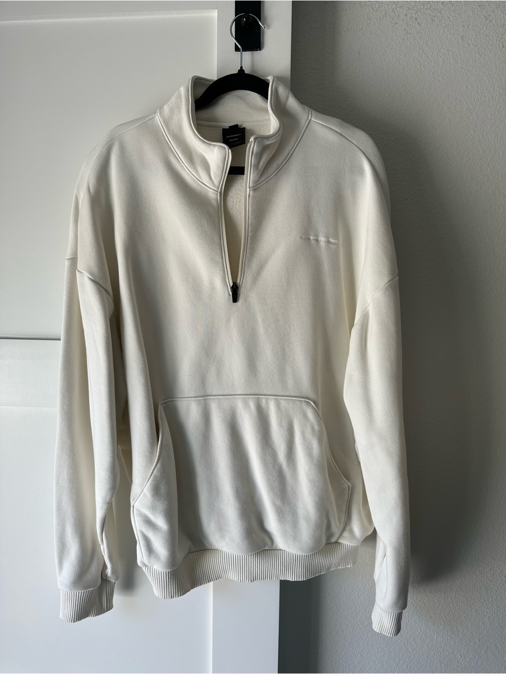 Vintage Oakley off white quarter zip